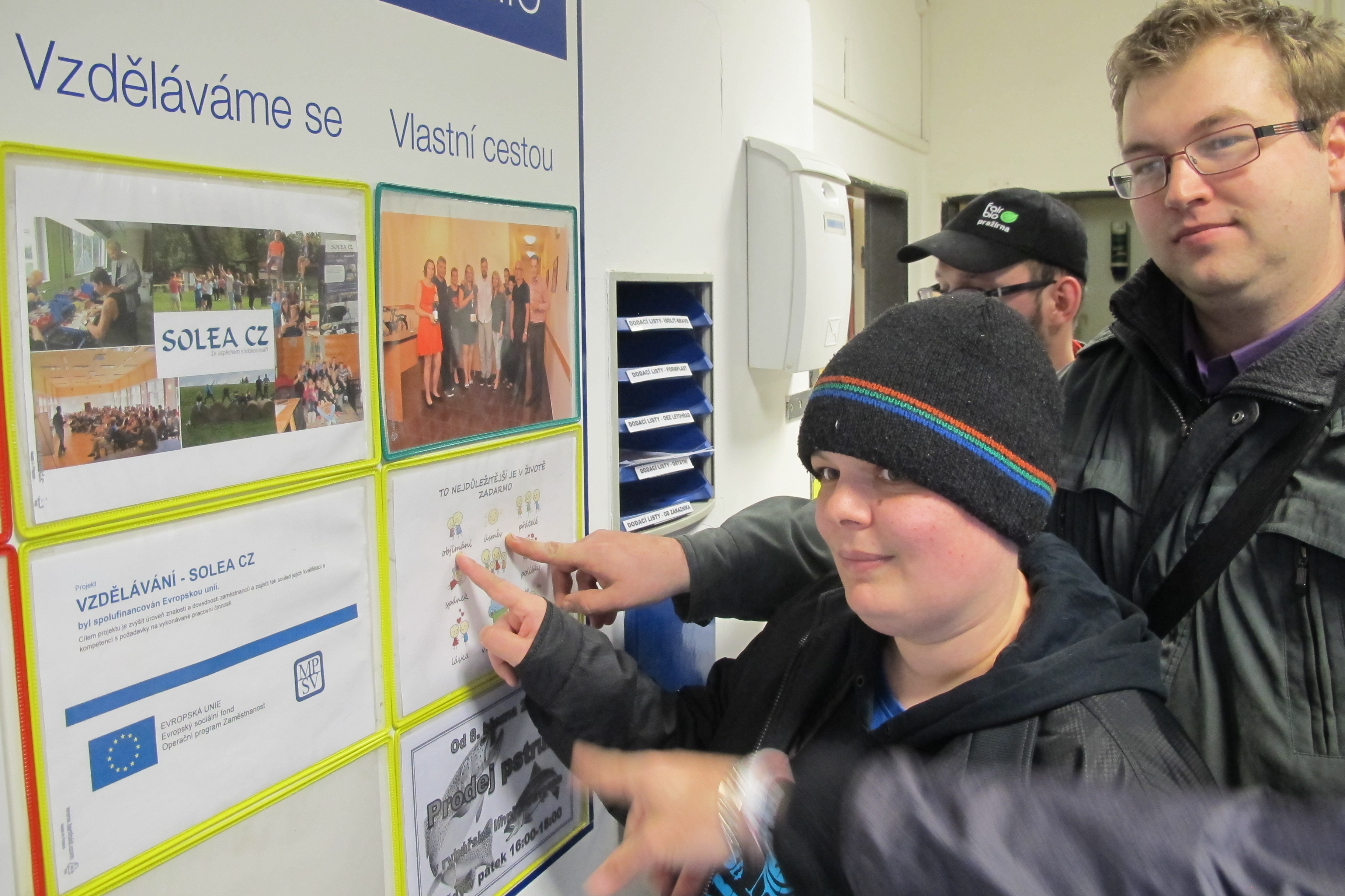 ukazujeme na nastenku